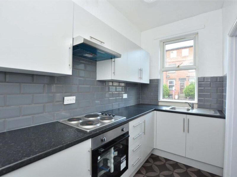 2 Bed Terrace House