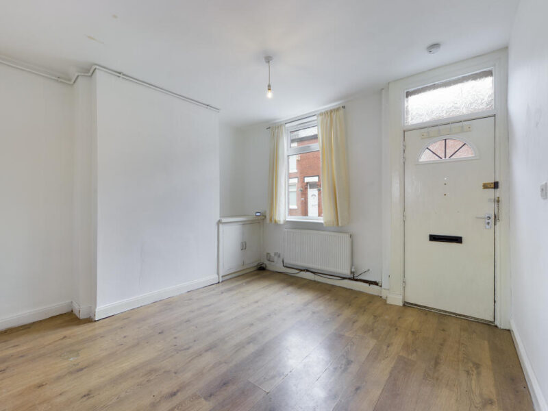2 Bed Terrace House