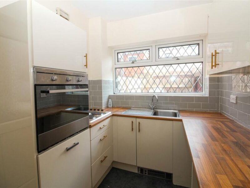 2 Bed Terrace House