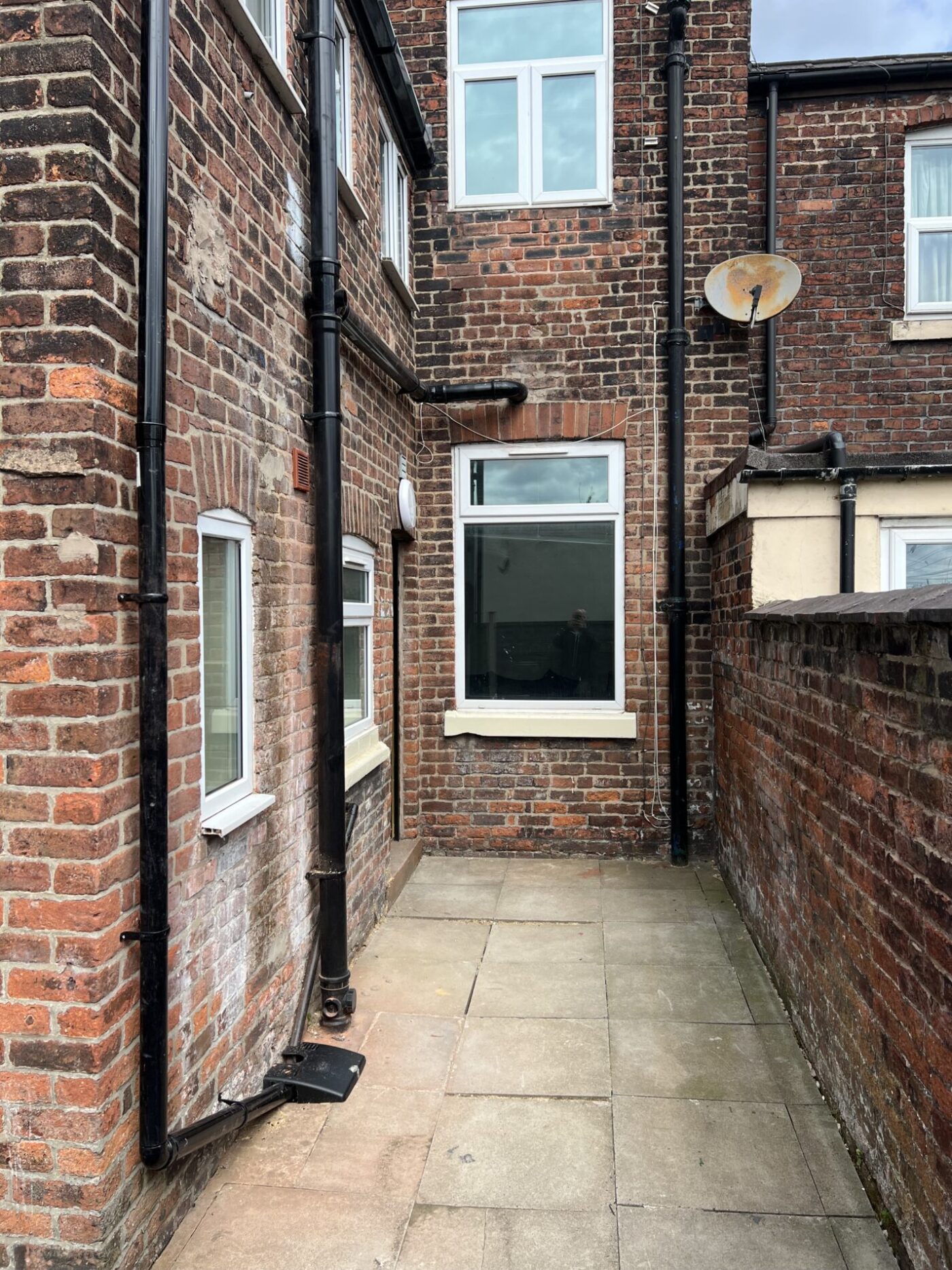 5 Bed Terrace House - Social Housing